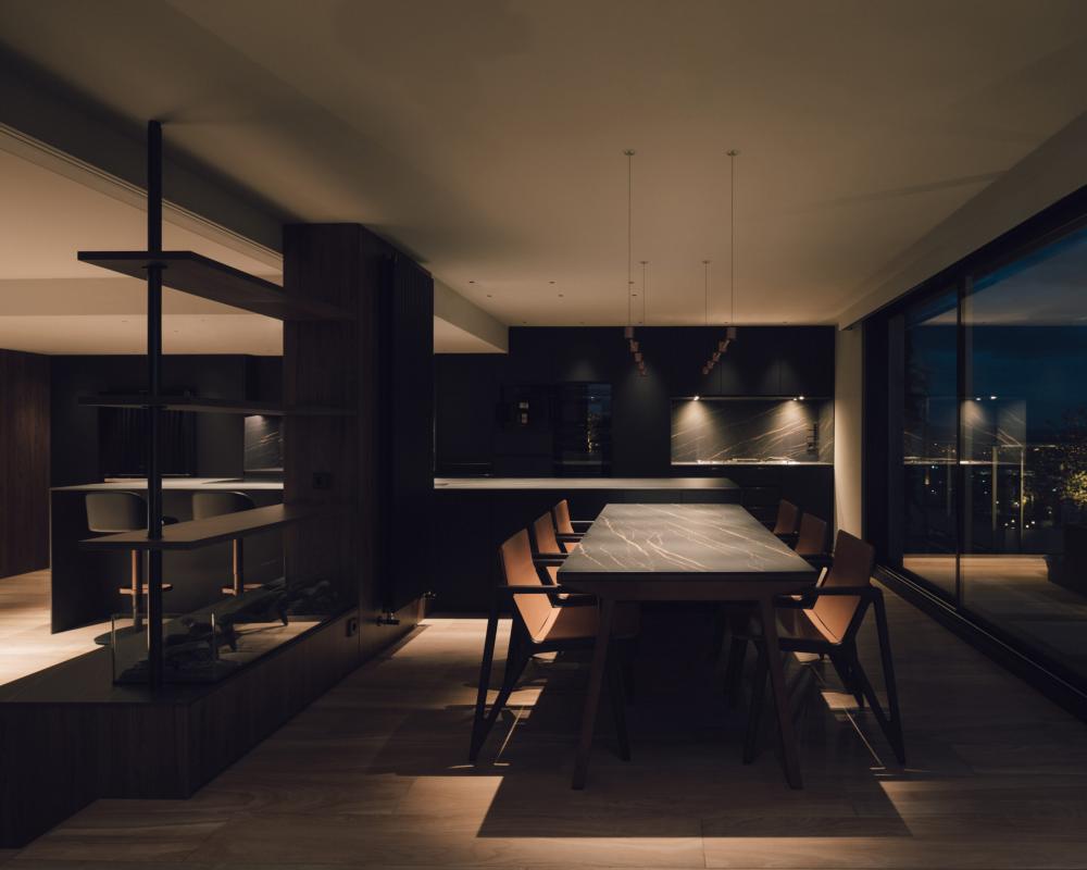 TAU Ceramica b&auml;nner