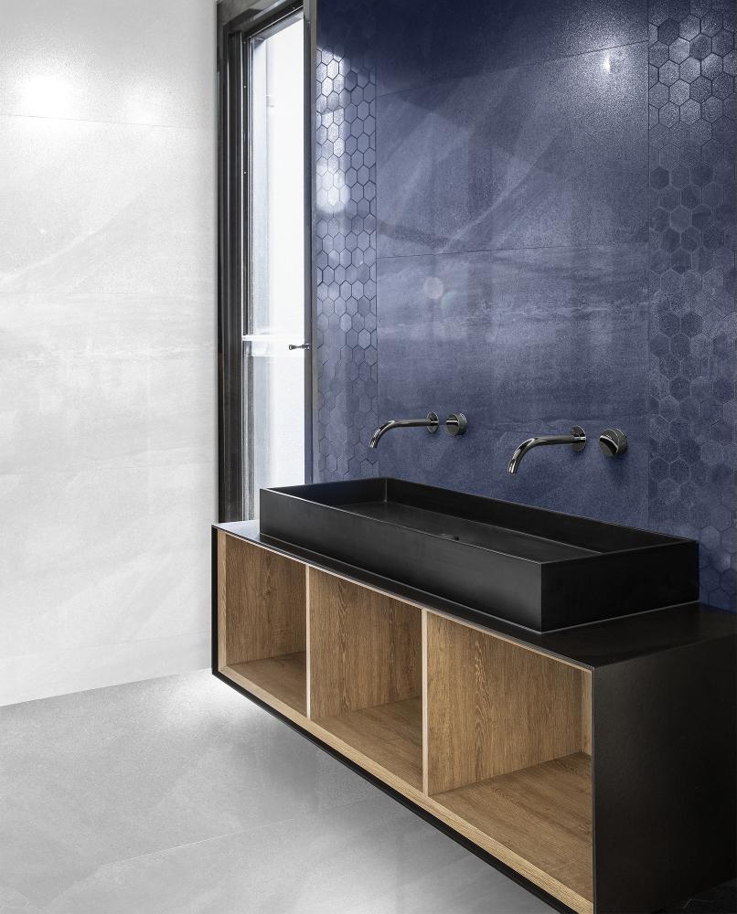 Monopole Galaxy seeria plaat vannitoas