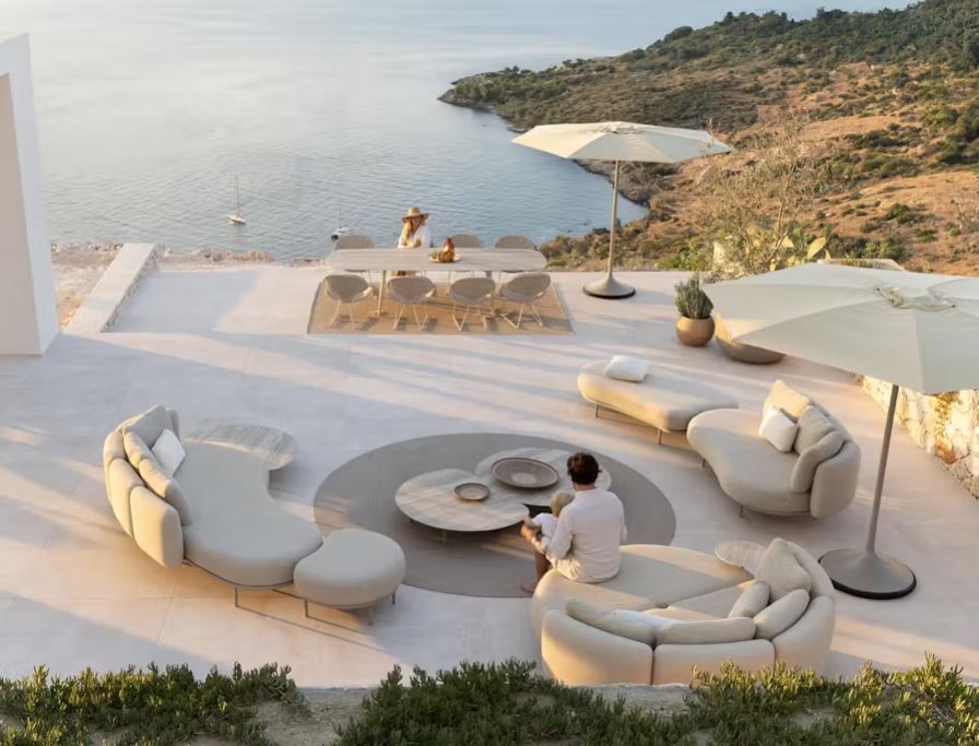 Organix lounge seeria tooted terrassil