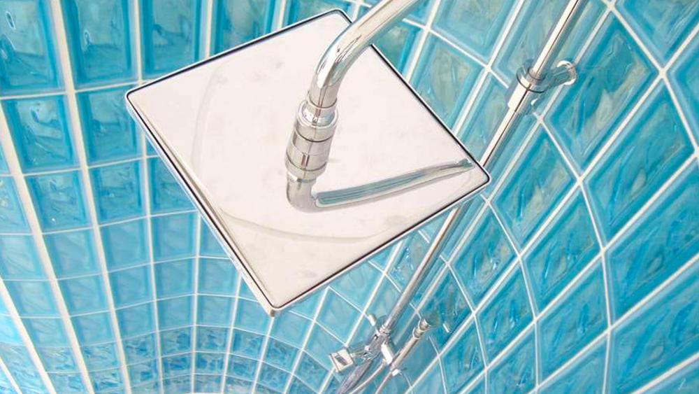 Seves Pegasus Wavy klaasplokk dušinurgas